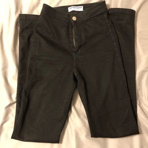 high waisted black jeans